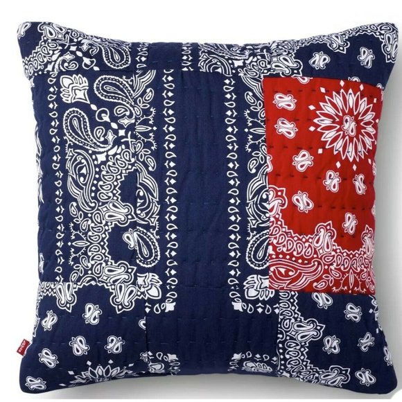 LEVIS Patchwork Bandana Print Throw Pillow Red Blu - Picture 1 of 4